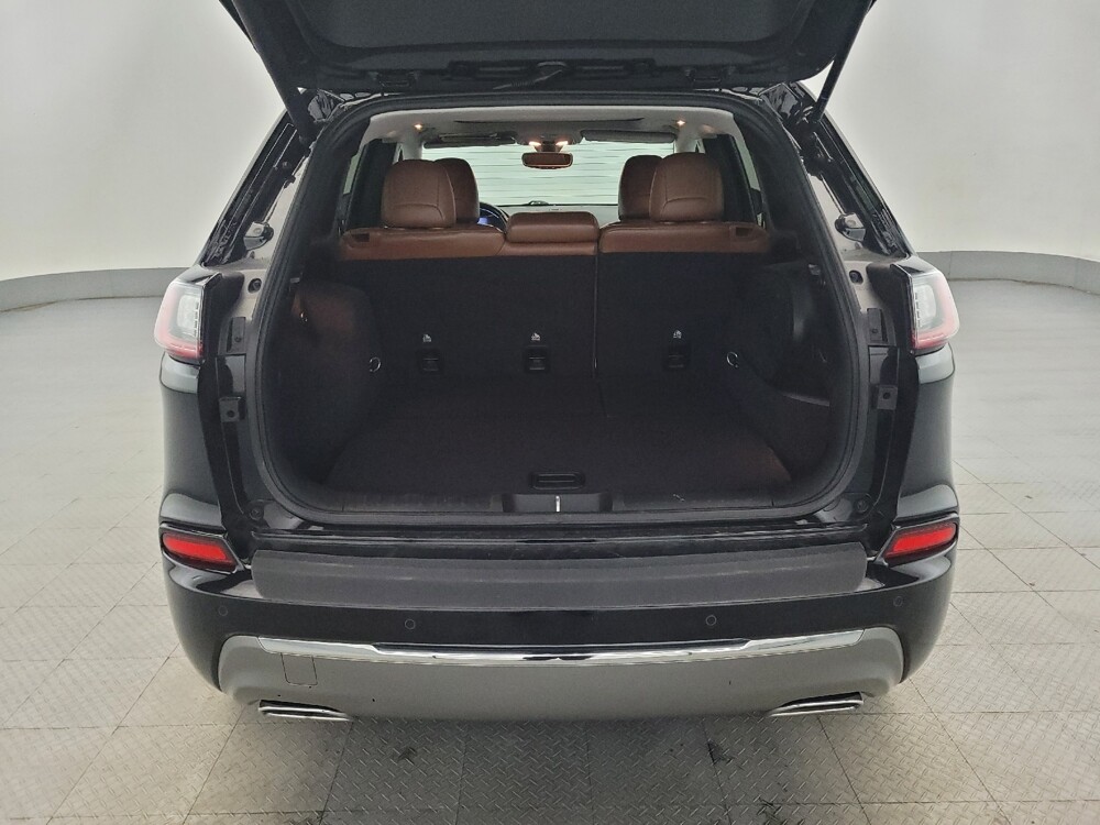 2019 Jeep Cherokee in Allentown, PA 18103 - 18099872 29