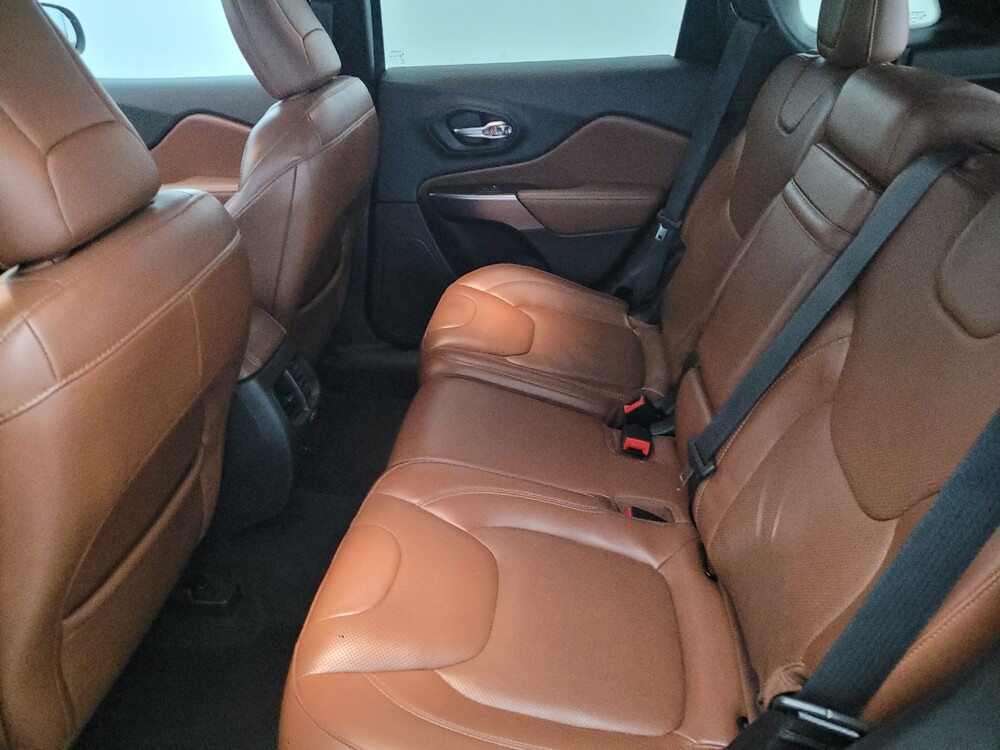 2019 Jeep Cherokee in Allentown, PA 18103 - 18099872 18