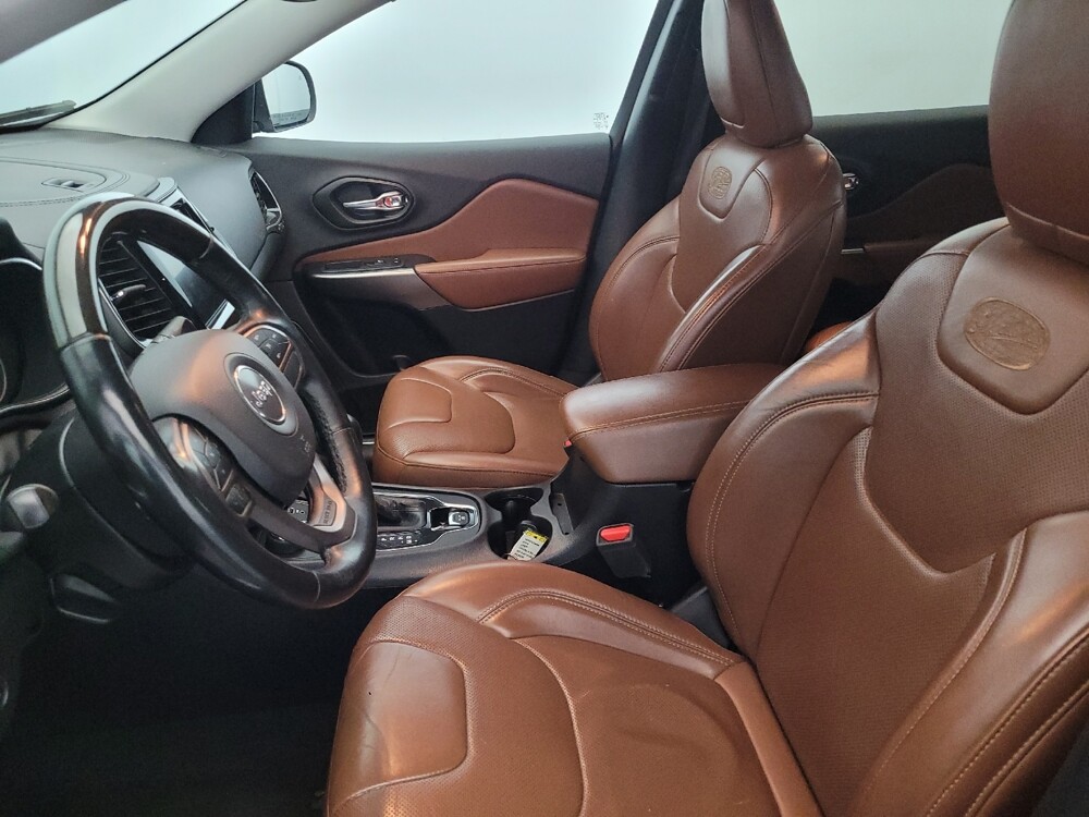 2019 Jeep Cherokee in Allentown, PA 18103 - 18099872 17