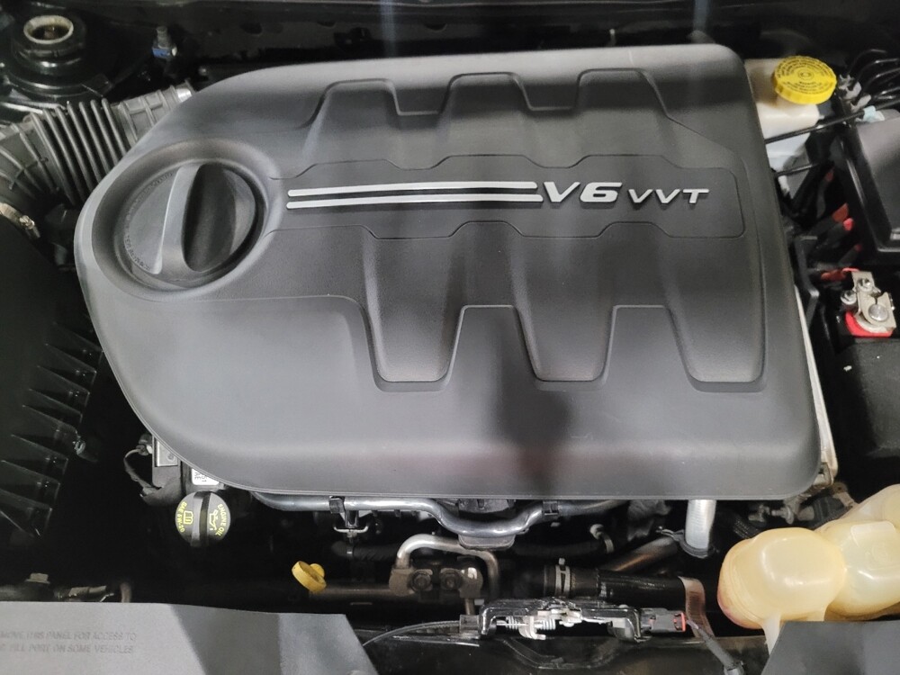 2019 Jeep Cherokee in Allentown, PA 18103 - 18099872 30