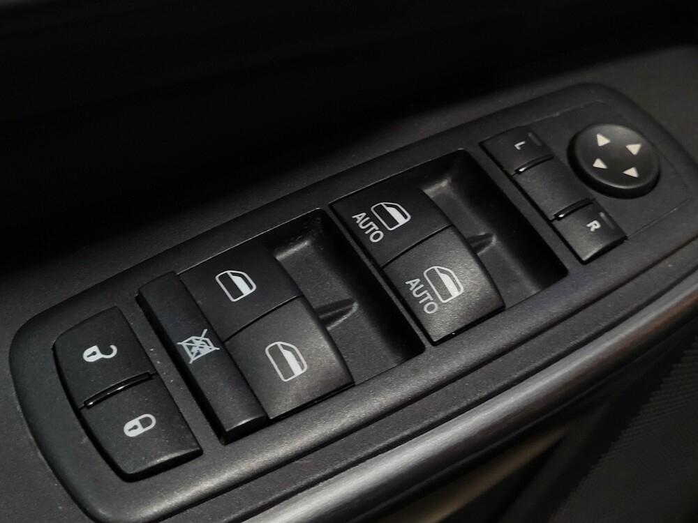 2016 Jeep Cherokee in Allentown, PA 18103 - 18099874 27