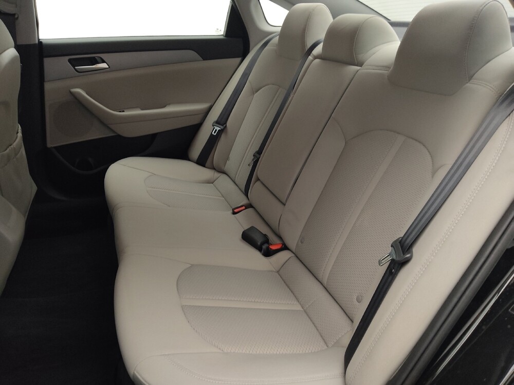 2019 Hyundai Sonata in Ocala, FL 34471 - 18099878 18