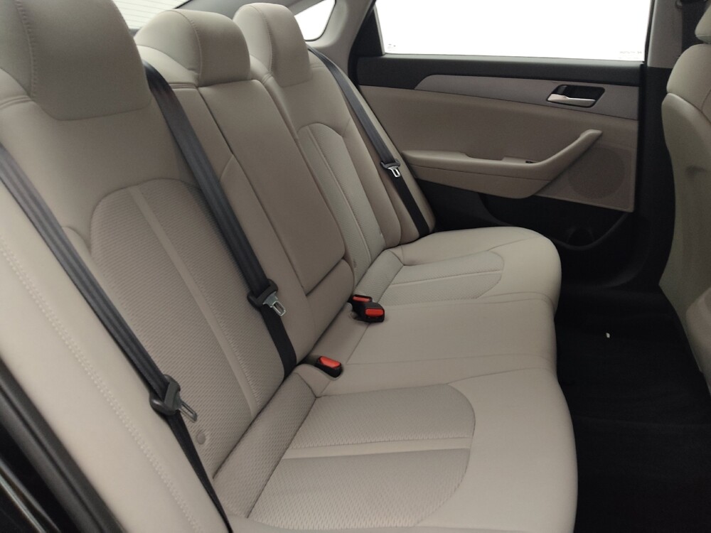 2019 Hyundai Sonata in Ocala, FL 34471 - 18099878 19