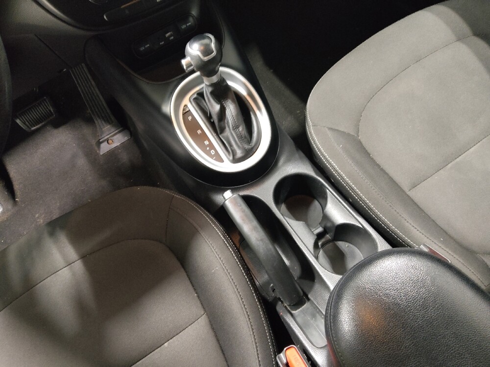 2016 Kia Soul in Columbus, OH 43228 - 18099879 26