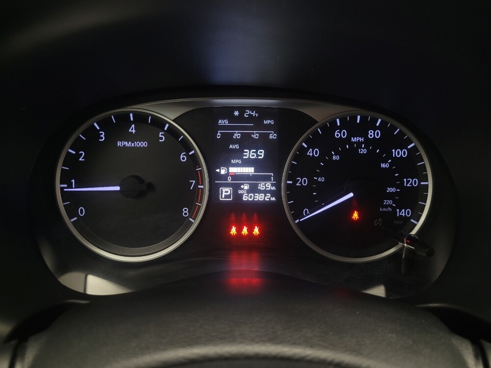 2021 Nissan Kicks in Indianapolis, IN 46222 - 18099880 23