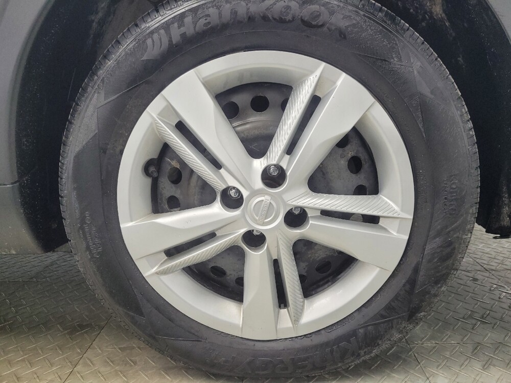 2021 Nissan Kicks in Indianapolis, IN 46222 - 18099880 31