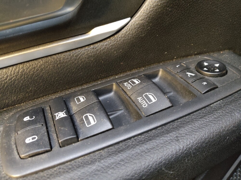 2021 RAM 1500 in Greenville, SC 29607 - 18099884 27