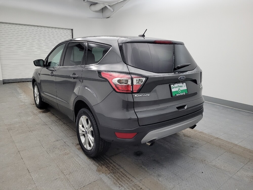 2017 Ford Escape in Columbus, OH 43228 - 18099885 5