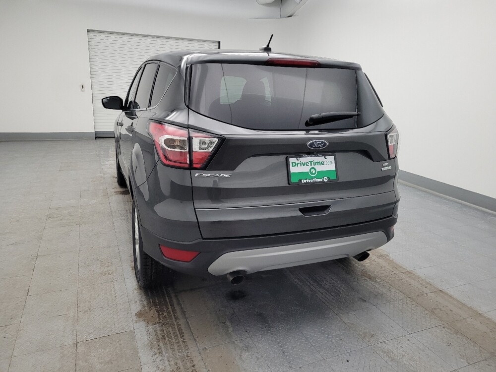 2017 Ford Escape in Columbus, OH 43228 - 18099885 6