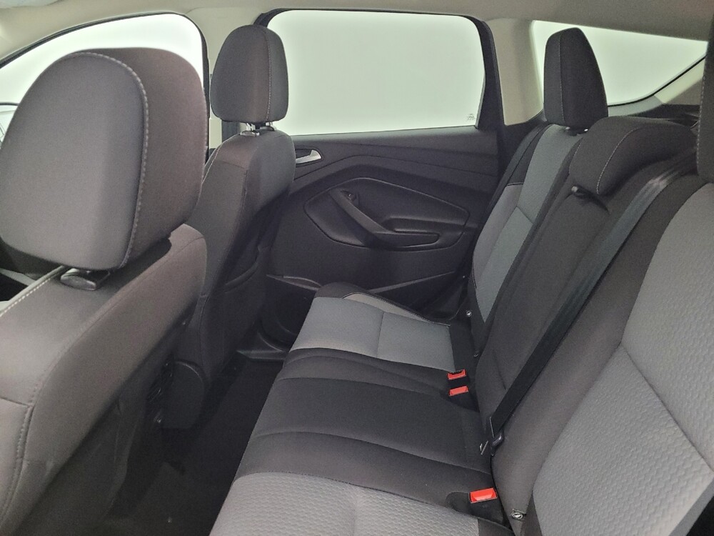 2017 Ford Escape in Columbus, OH 43228 - 18099885 18