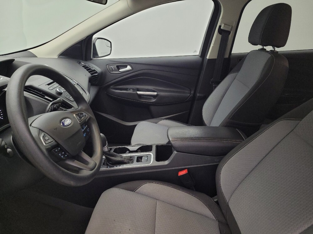 2017 Ford Escape in Columbus, OH 43228 - 18099885 17