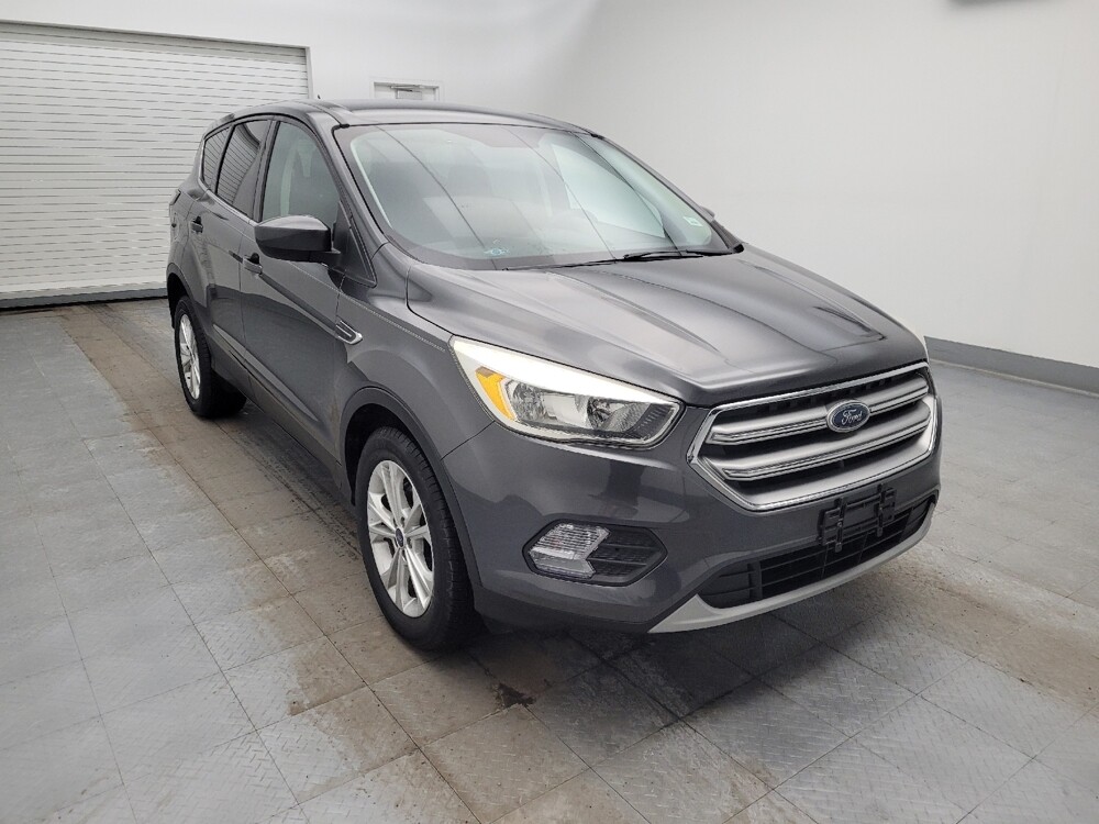 2017 Ford Escape in Columbus, OH 43228 - 18099885 13