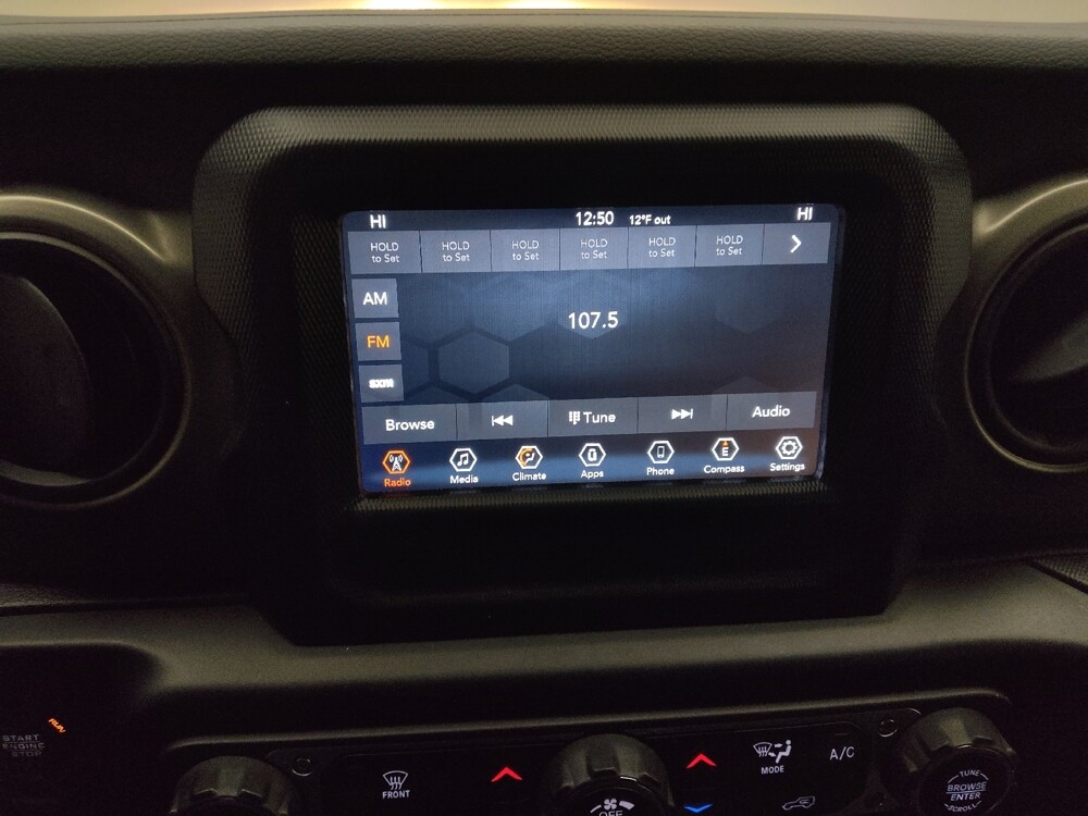 2020 Jeep Wrangler in Lombard, IL 60148 - 18099887 25