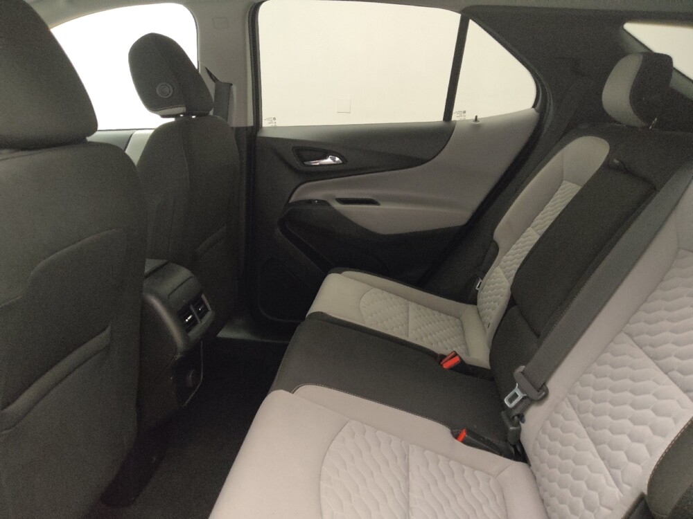 2018 Chevrolet Equinox in Midlothian, IL 60445 - 18099892 18