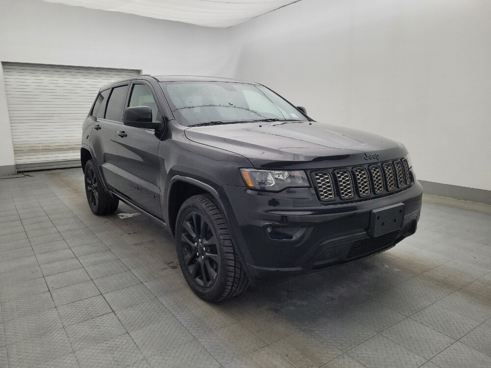 2018 Jeep Grand Cherokee in Knoxville, TN 37923 - 18099893 13