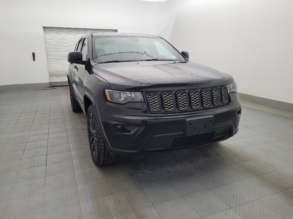 2018 Jeep Grand Cherokee in Knoxville, TN 37923 - 18099893 14