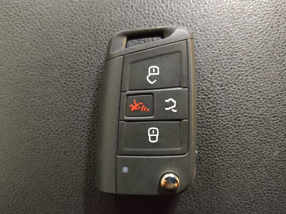 2019 Volkswagen Jetta in Winston-Salem, NC 27103 - 18099899 32