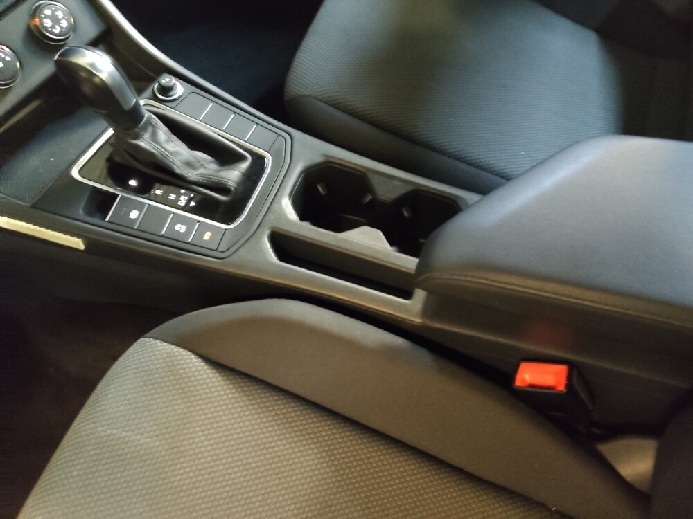 2019 Volkswagen Jetta in Winston-Salem, NC 27103 - 18099899 26