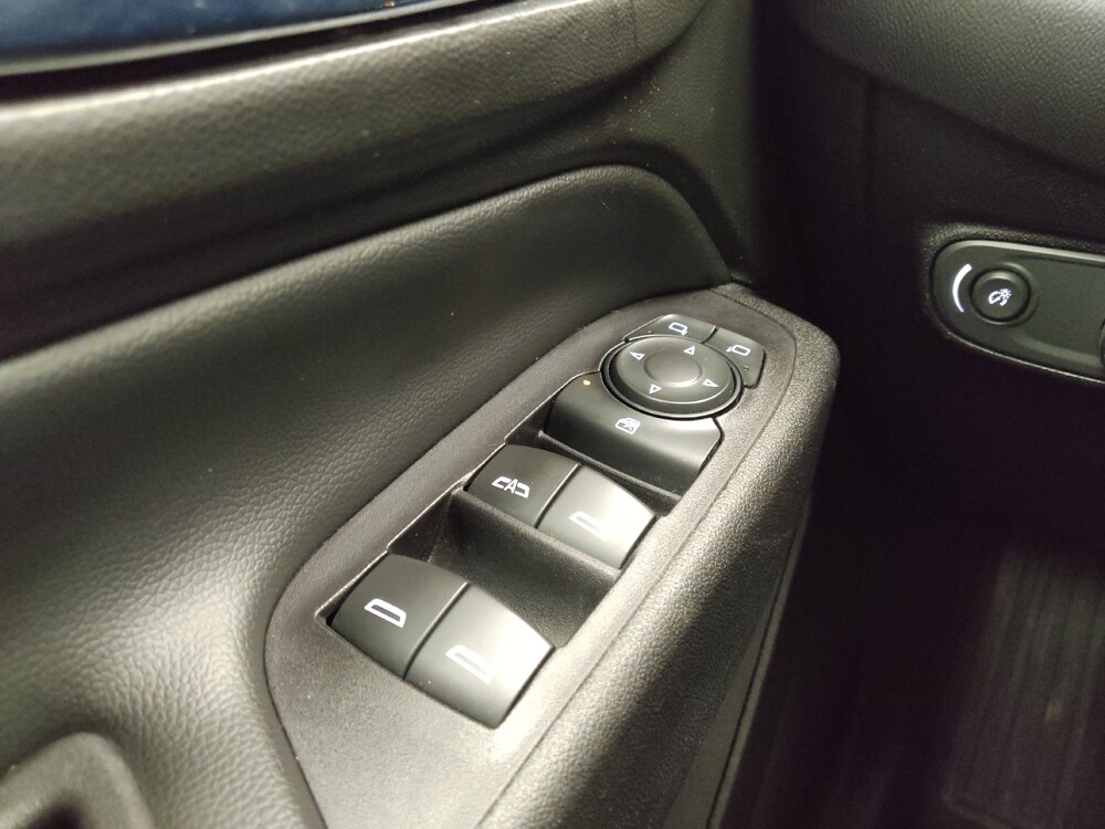 2018 Chevrolet Equinox in Midlothian, IL 60445 - 18099900 27