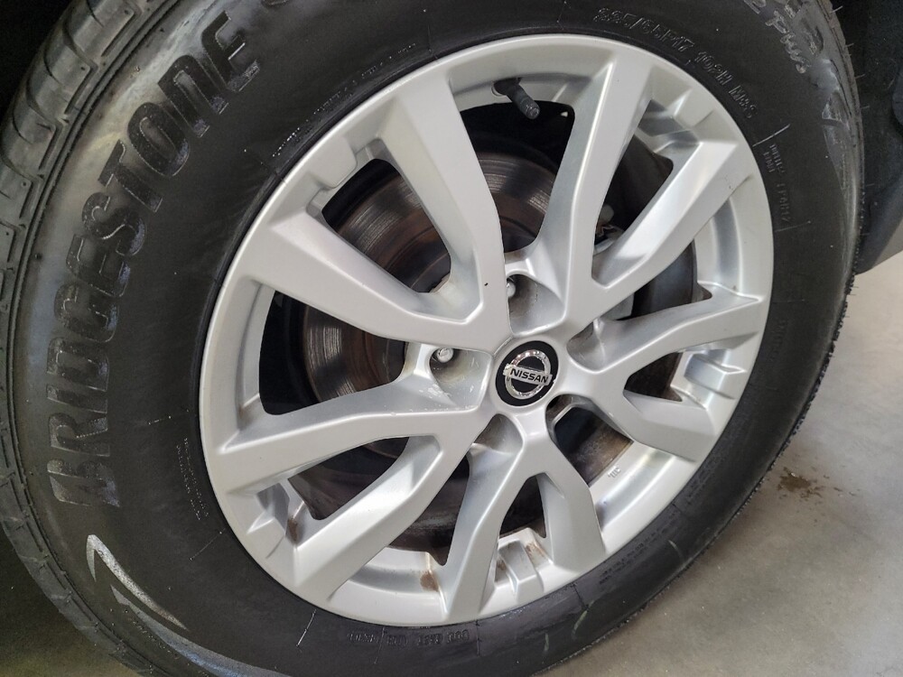 2019 Nissan Rogue in Montclair, CA 91763 - 18099901 31