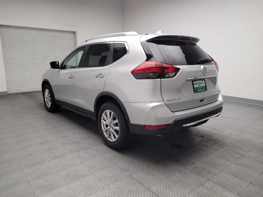 2019 Nissan Rogue in Montclair, CA 91763 - 18099901 5