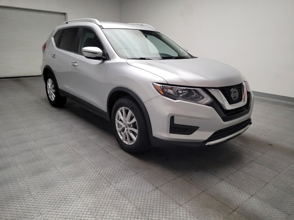 2019 Nissan Rogue in Montclair, CA 91763 - 18099901 13