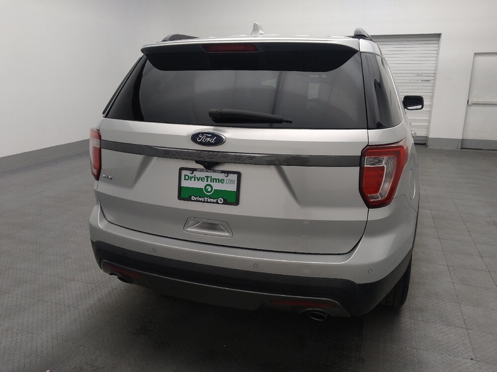 2017 Ford Explorer in Jacksonville, FL 32225 - 18099903 7