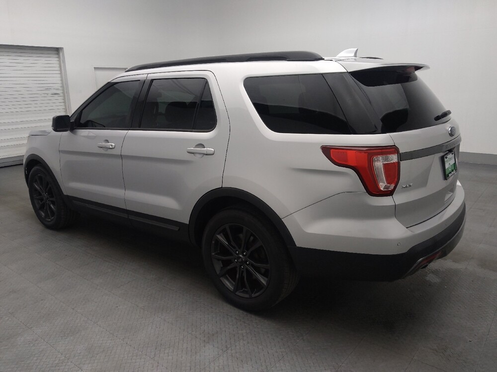 2017 Ford Explorer in Jacksonville, FL 32225 - 18099903 3