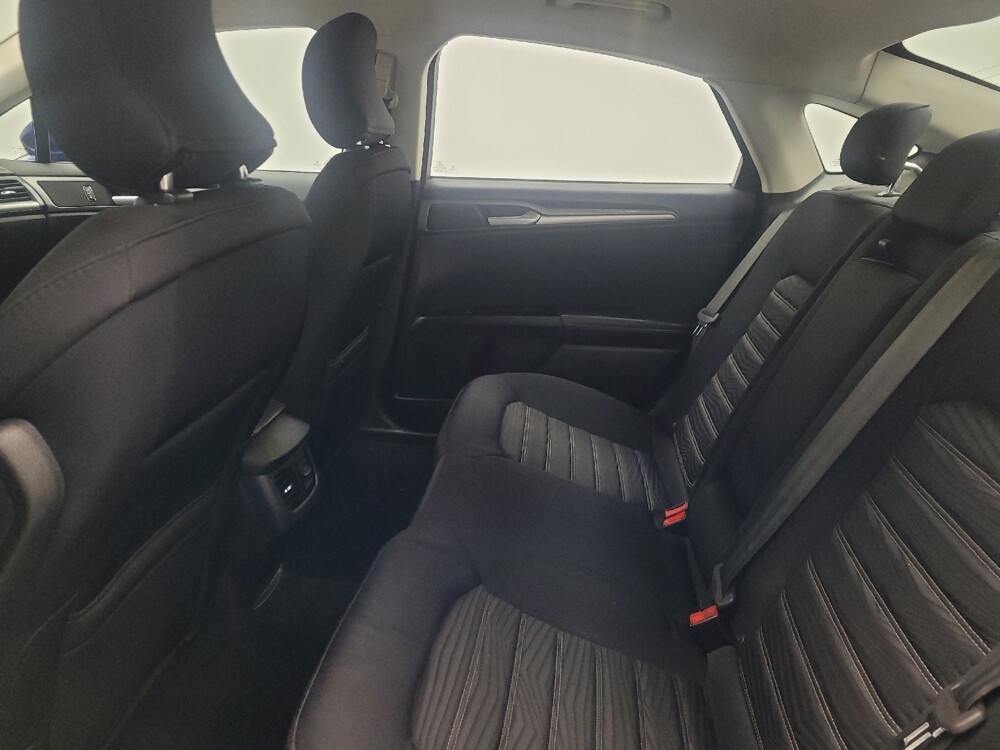 2016 Ford Fusion in Huntsville, AL 35816 - 18099905 18