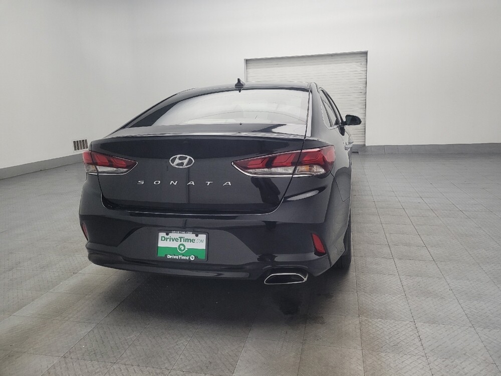 2018 Hyundai Sonata in Knoxville, TN 37923 - 18099906 7