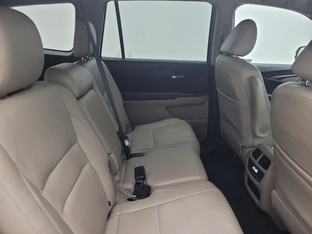 2019 Honda Pilot in Conway, SC 29526 - 18099919 19