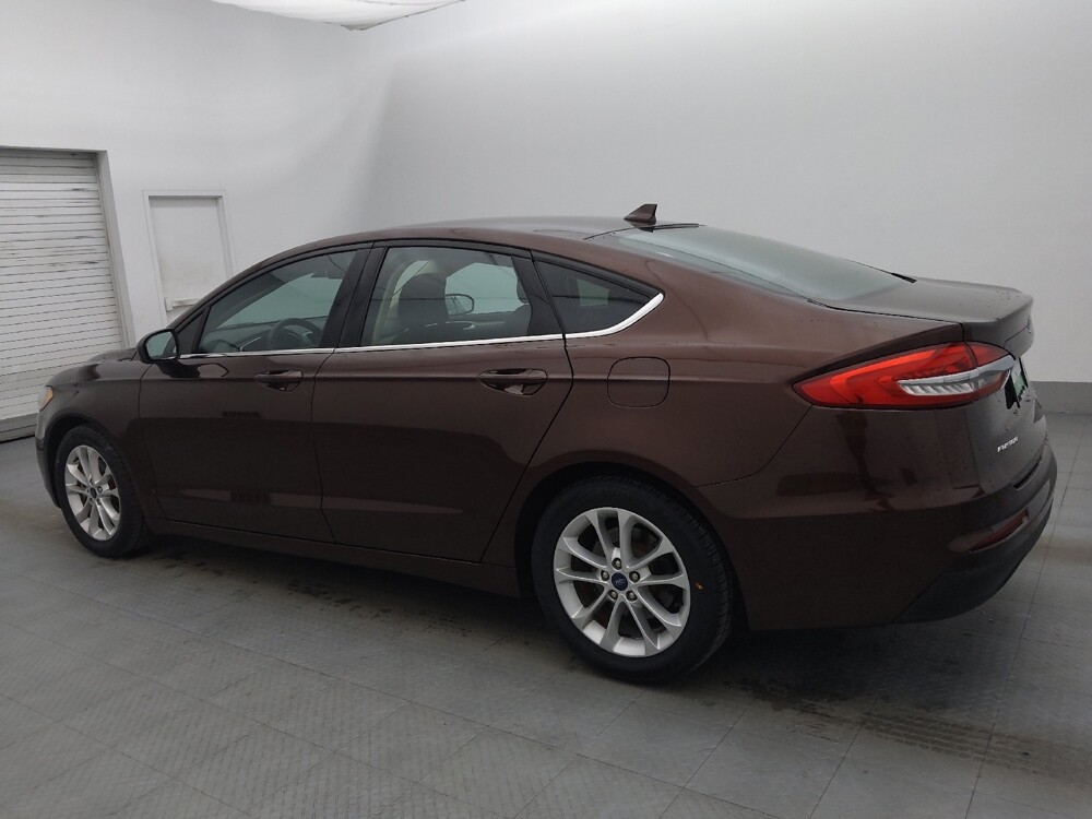 2019 Ford Fusion in Fort Myers, FL 33907 - 18099928 3