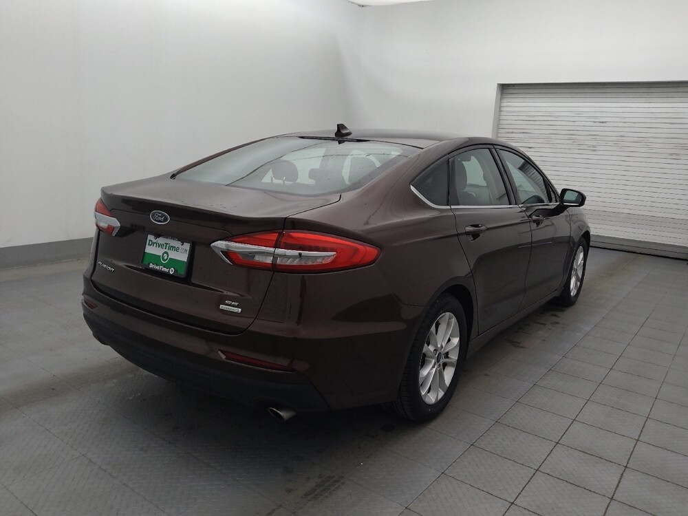 2019 Ford Fusion in Fort Myers, FL 33907 - 18099928 9
