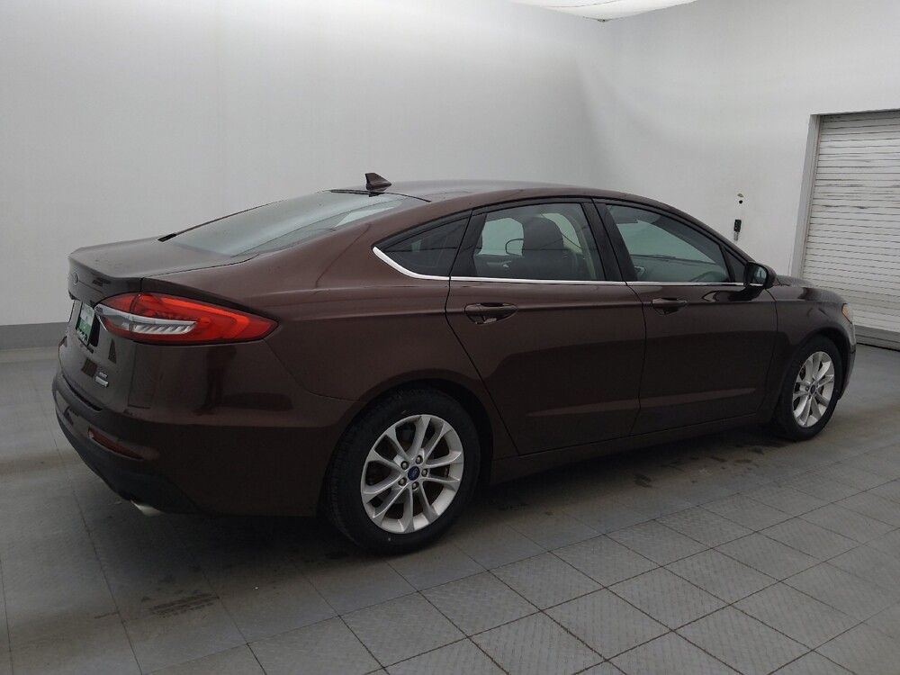 2019 Ford Fusion in Fort Myers, FL 33907 - 18099928 10