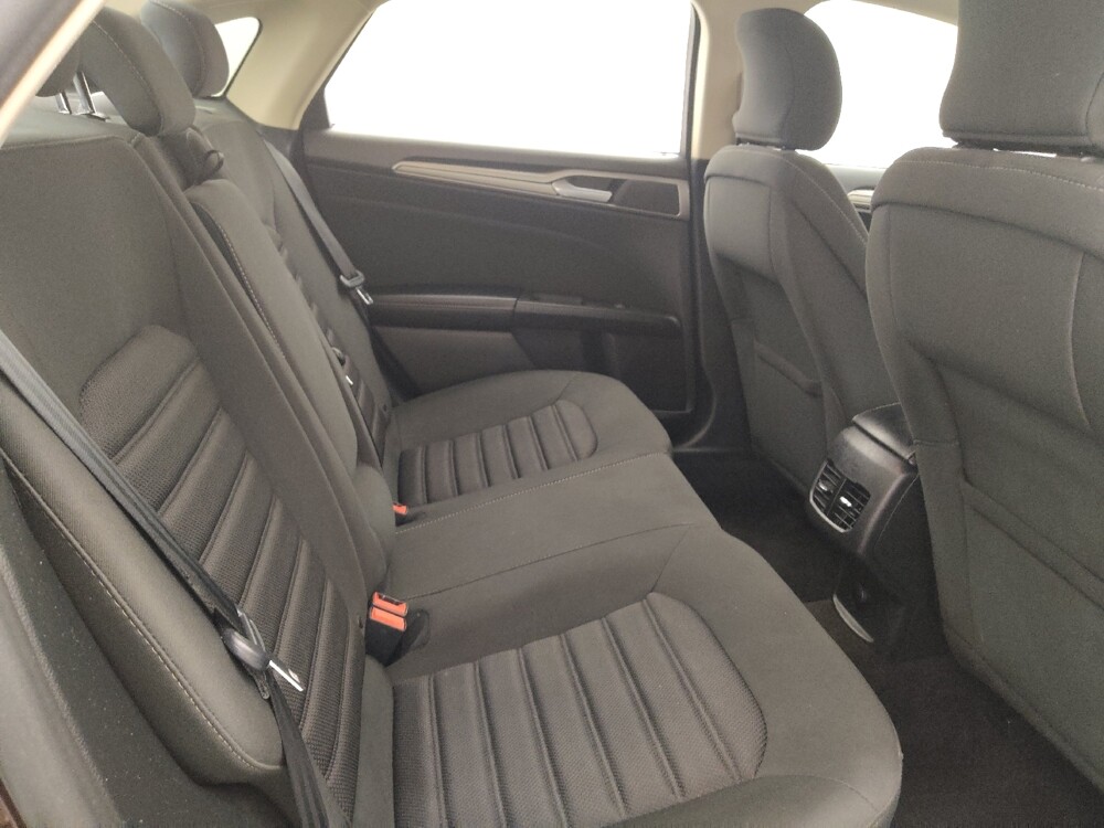 2019 Ford Fusion in Fort Myers, FL 33907 - 18099928 19