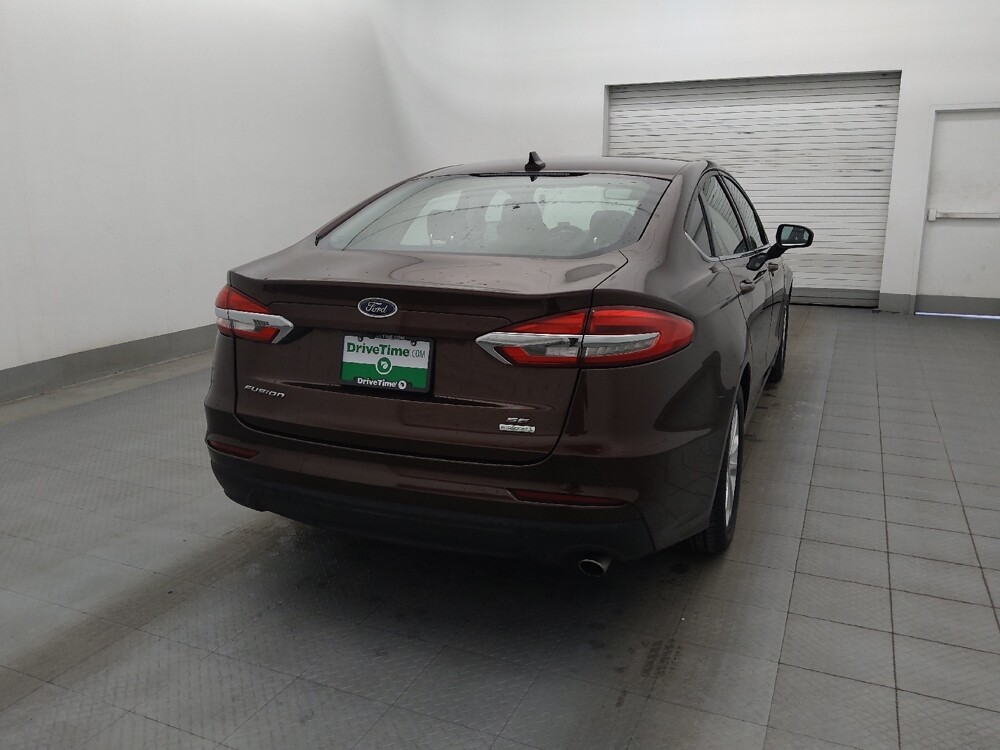 2019 Ford Fusion in Fort Myers, FL 33907 - 18099928 7