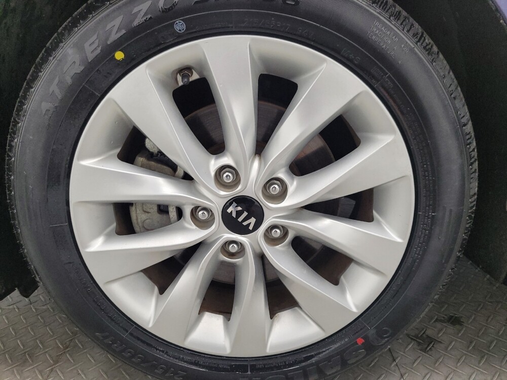 2018 Kia Optima in Las Vegas, NV 89104 - 18099930 31