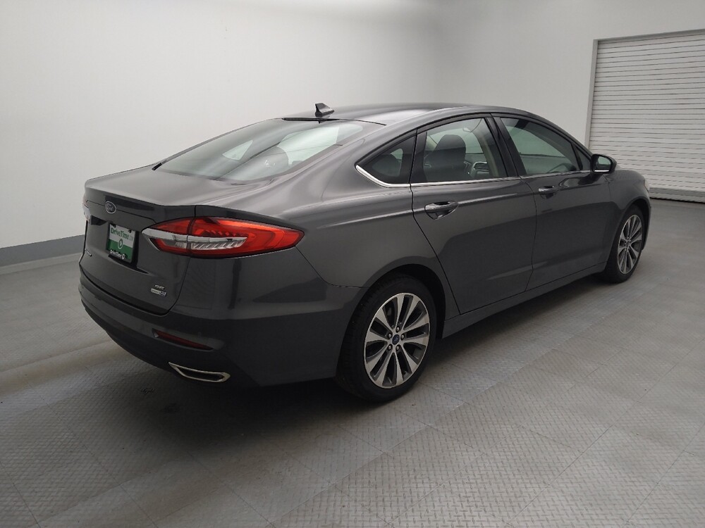 2020 Ford Fusion in Wichita, KS 67207 - 18099934 9