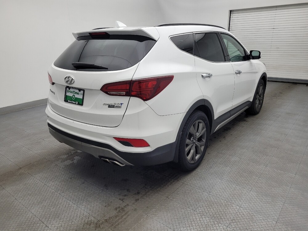 2018 Hyundai Santa Fe in Greenville, SC 29607 - 18099946 9