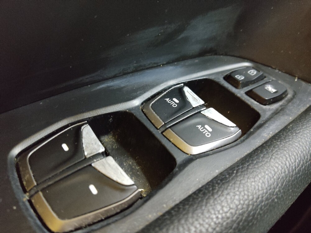 2018 Hyundai Santa Fe in Greenville, SC 29607 - 18099946 27