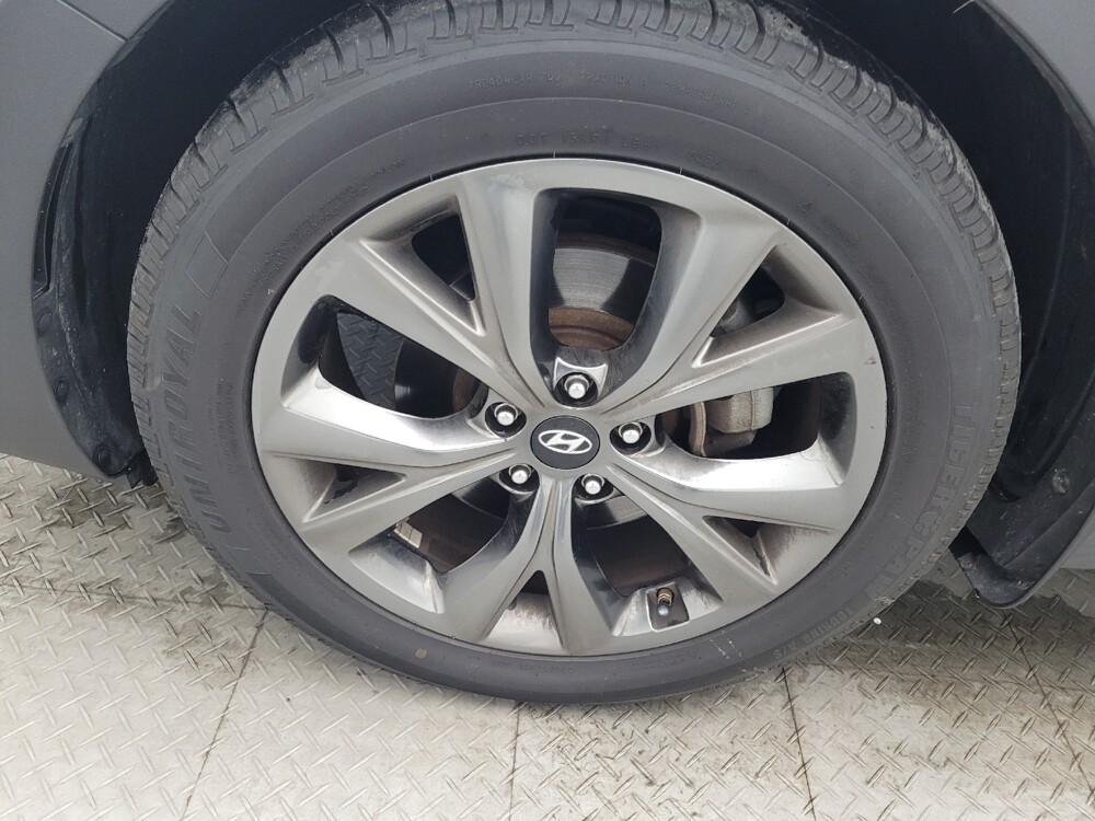 2018 Hyundai Santa Fe in Greenville, SC 29607 - 18099946 31