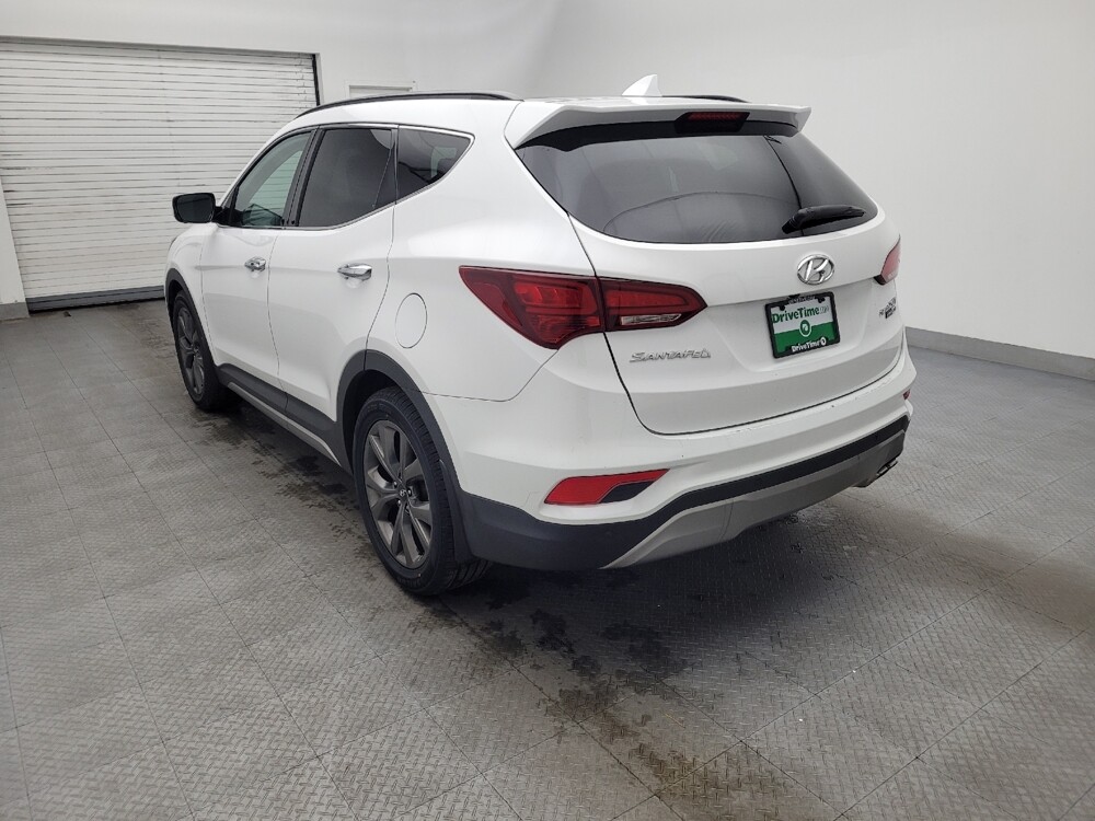 2018 Hyundai Santa Fe in Greenville, SC 29607 - 18099946 5