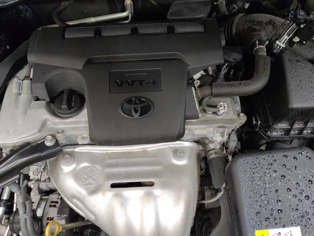 2017 Toyota Camry in Columbia, SC 29210 - 18099947 30