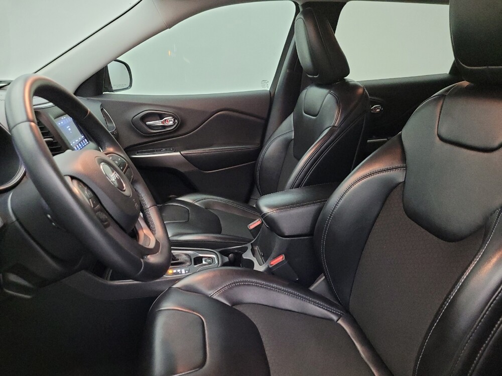 2019 Jeep Cherokee in Albuquerque, NM 87123 - 18099948 17