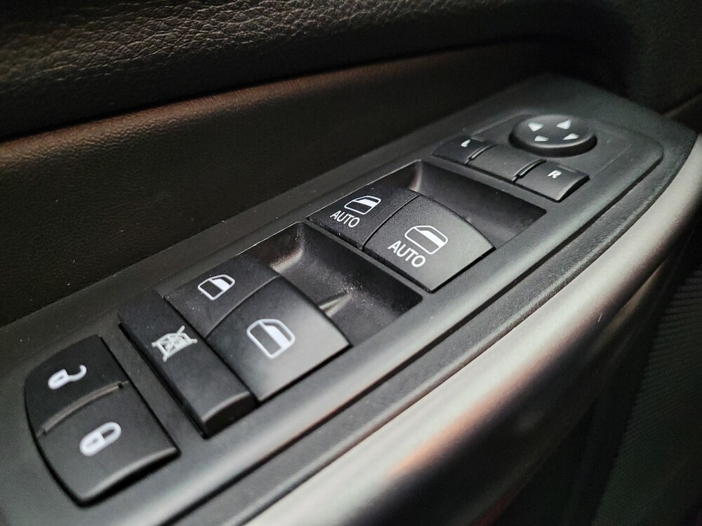 2019 Jeep Cherokee in Albuquerque, NM 87123 - 18099948 27