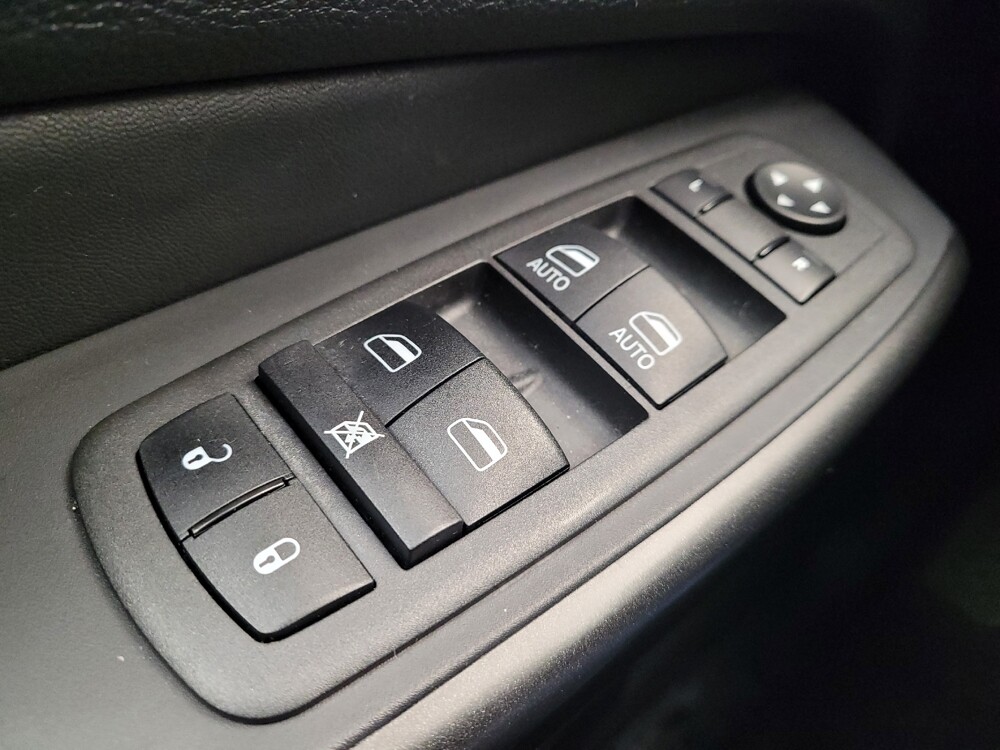 2022 Jeep Cherokee in Fairfield, OH 45014 - 18099953 27