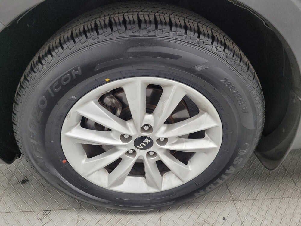 2020 Kia Sorento in Las Vegas, NV 89102 - 18099954 31