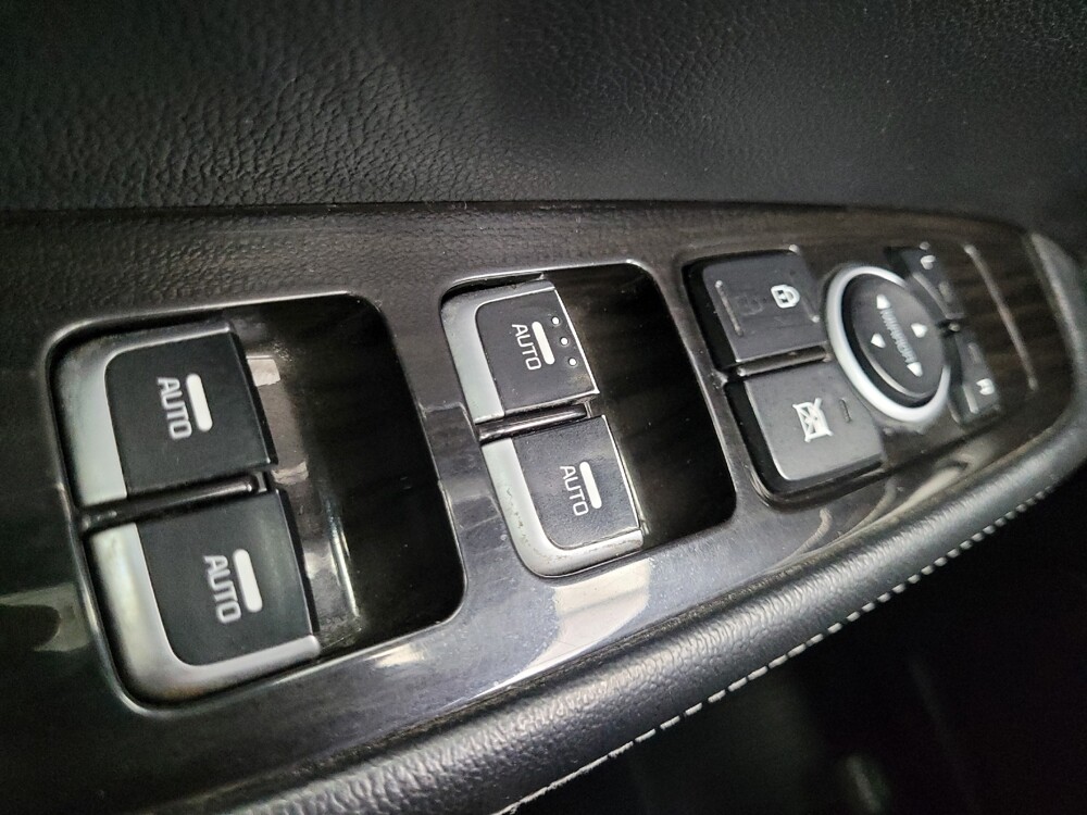 2020 Kia Sorento in Las Vegas, NV 89102 - 18099954 27