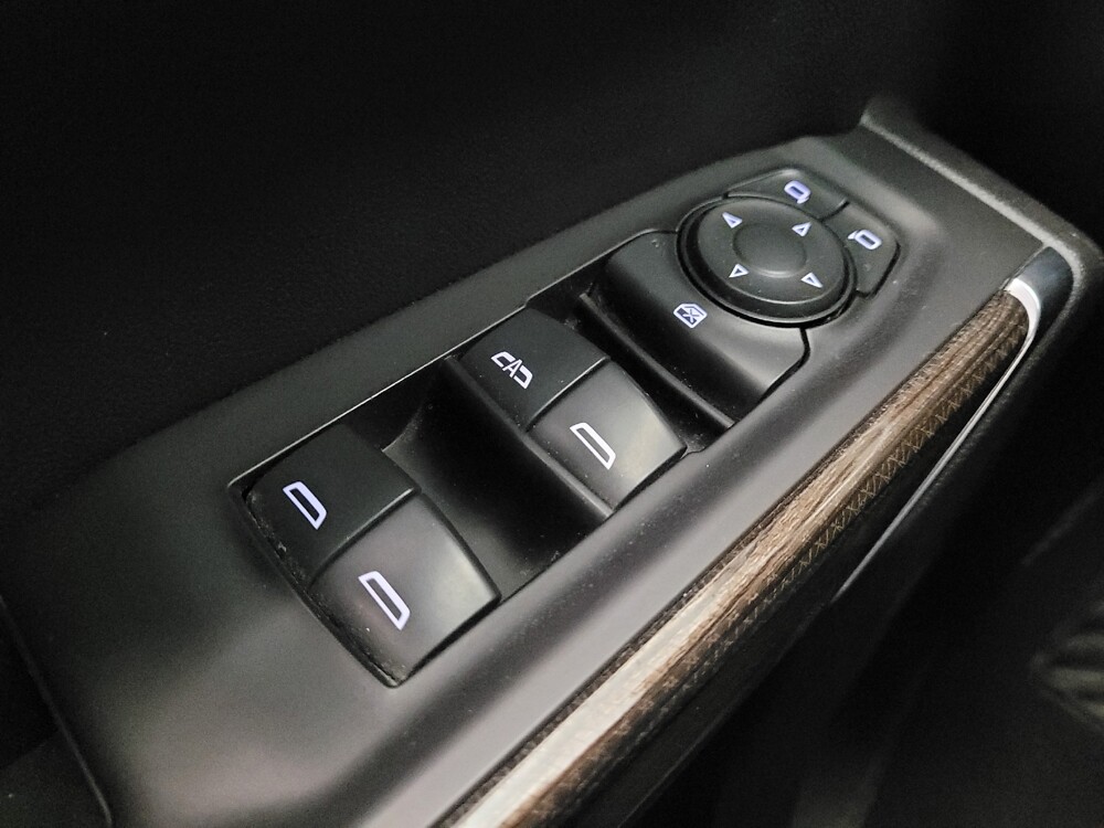 2021 Chevrolet Silverado 1500 in Bakersfield, CA 93309 - 18099961 27