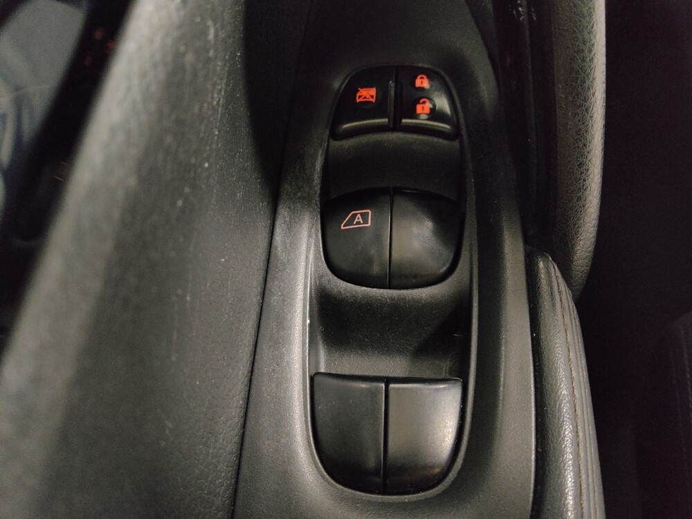 2018 Nissan Rogue Sport in Pelham, AL 35124 - 18099963 27